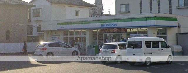 コンビニ　ファミリーマート新寺四丁目店（コンビニ）まで361m
