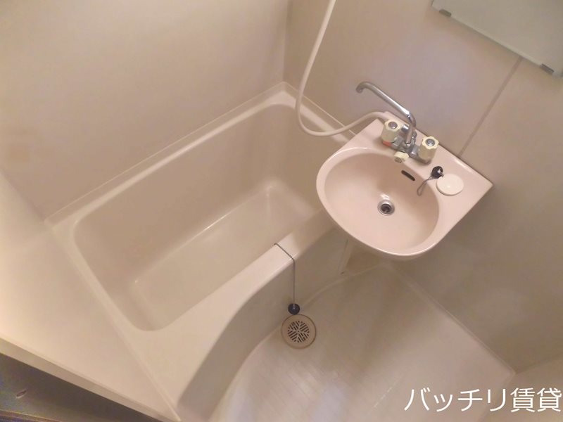 バス・シャワールーム　別号室イメージの為、現状を優先致します
