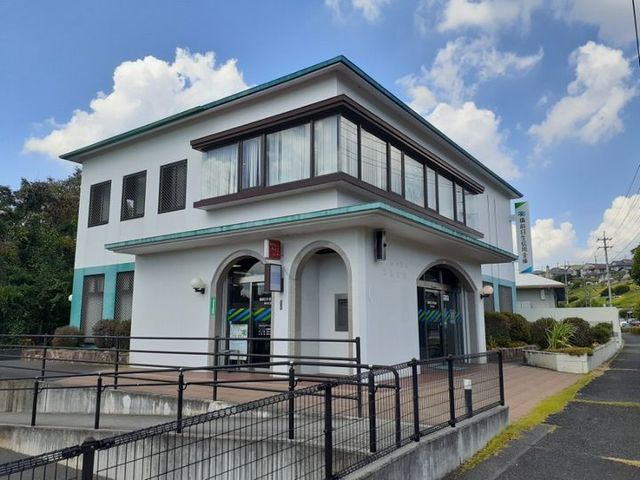 銀行　備前日生信用金庫桜が丘支店（銀行）まで885m