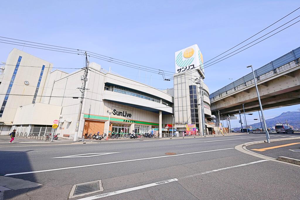 ショッピングセンター　ショッピングセンターサンリブ府中（ショッピングセンター）まで1248m