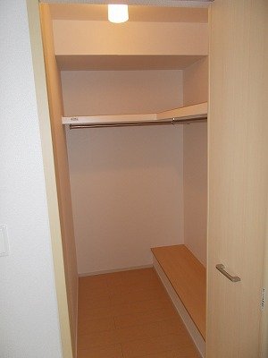 収納　こまごまとしたものを収納できそうですね