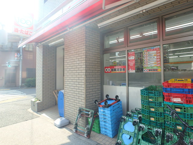 コンビニ　ローソンストア100墨田区本所四丁目店（コンビニ）まで75m