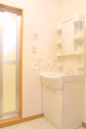 洗面設備　シャンドレはもはや必須アイテムですね♪