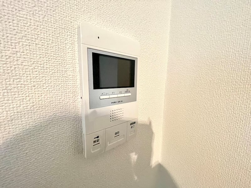 セキュリティ　同建物別号室の室内写真です。
