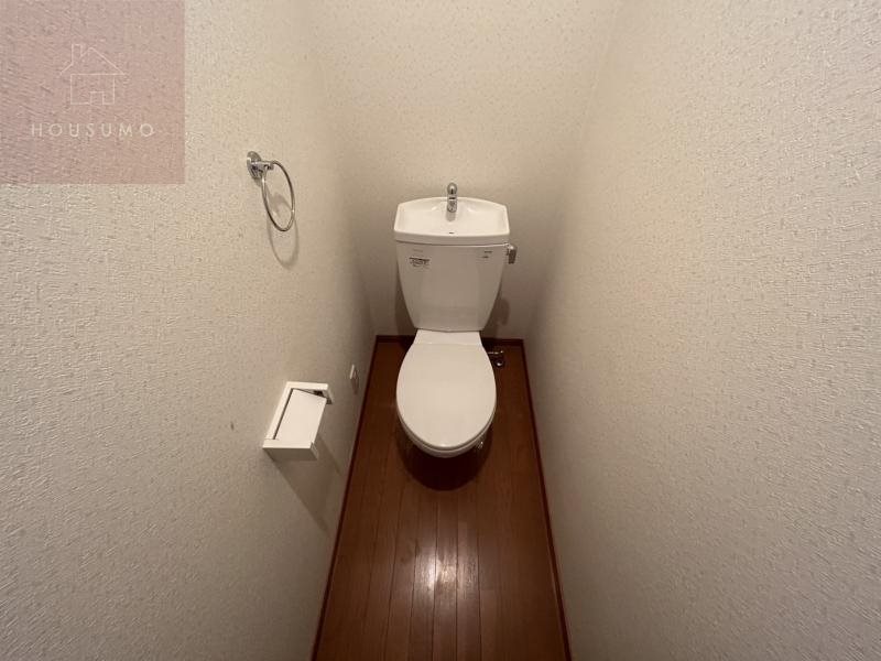 トイレ　清潔感のあるトイレです