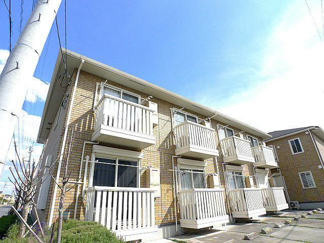 建物外観　プランドールパピオンのご紹介は住まいの窓口　アソシエへお任せ