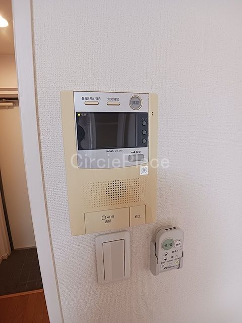 セキュリティ　安心なTVモニター付きインターホン
