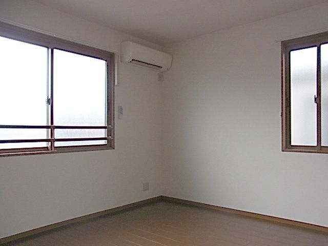 居室・リビング　★2面採光　角部屋　洋室7帖★