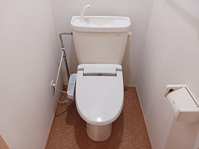 トップコートのトイレ写真
