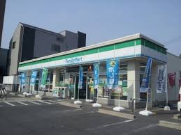 コンビニ　ファミリーマート翠五丁目店（コンビニ）まで20m