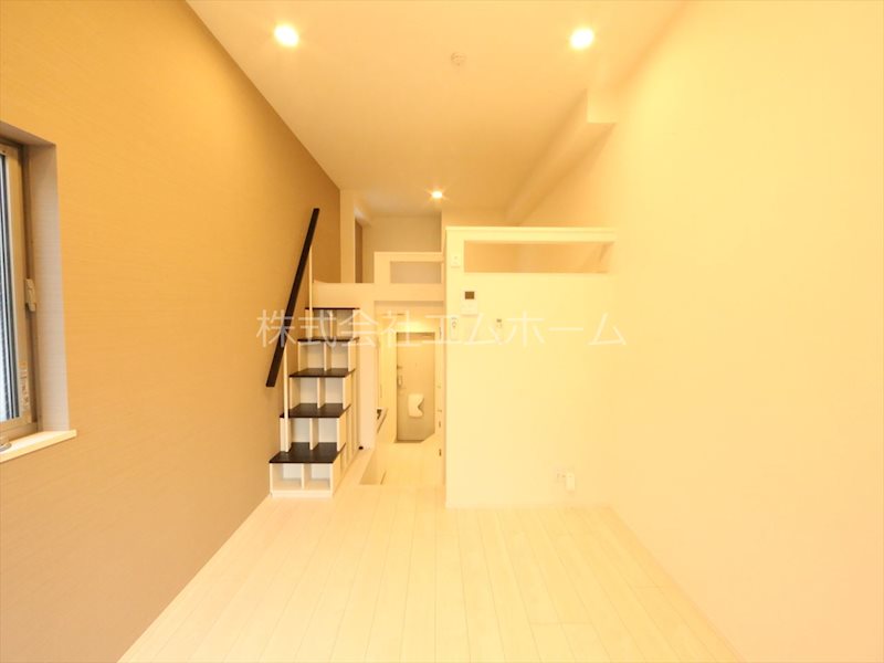 その他　洋室6.6帖　上段ロフト5.6帖（部屋でも収納にも使えます）