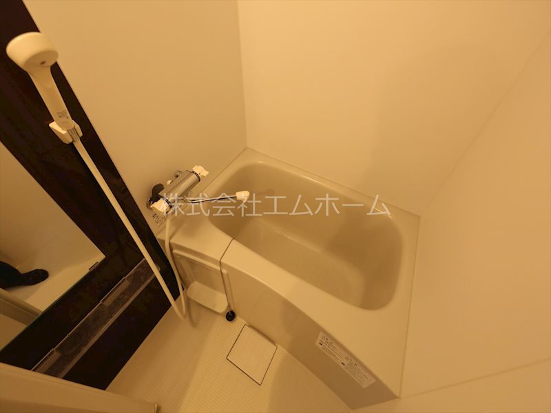 バス・シャワールーム　浴室暖房乾燥機付　24時間換気機能付バスルーム