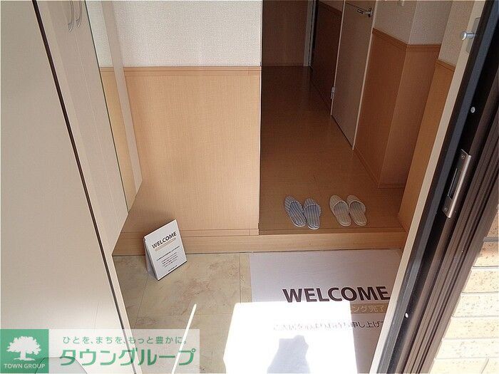 玄関　お問合せはタウンハウジングまで！※現地待合わせ相談可能