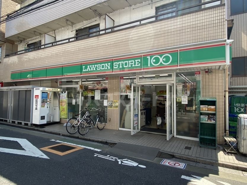 コンビニ　ローソンストア100足立綾瀬2丁目店（コンビニ）まで330m
