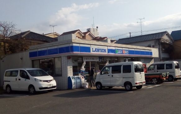 コンビニ　ローソン 西宮今津社前町店（コンビニ）まで154m
