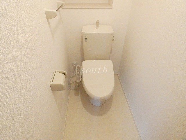 カーサ ポポラーレのトイレ写真