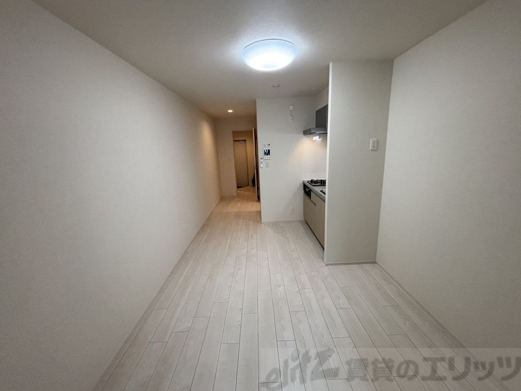 サンメイプル上新庄の居間写真