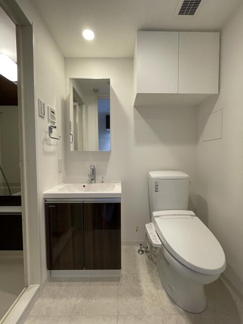 ＪＲ常磐線 亀有駅 徒歩5分 14階建 築6年のトイレ写真