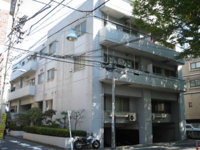 ロイヤルコンドミニアム堀田