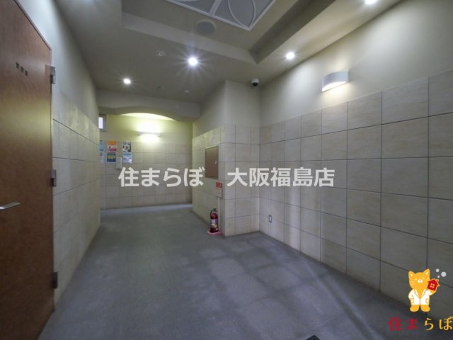 エントランス　共用部の印象も大切に