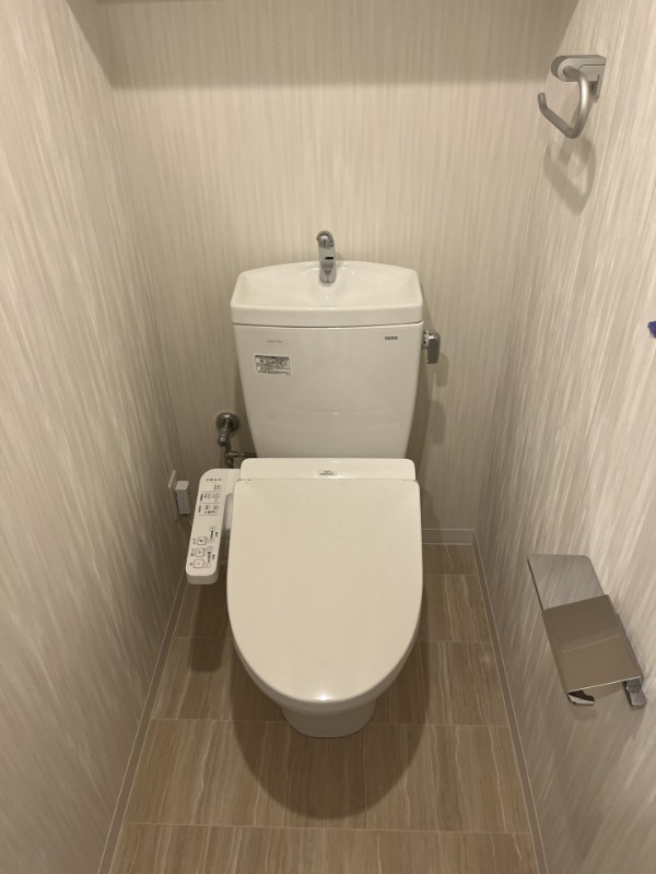 トイレ　同型物件写真