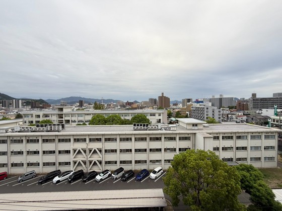 バルコニー　※別部屋の写真です