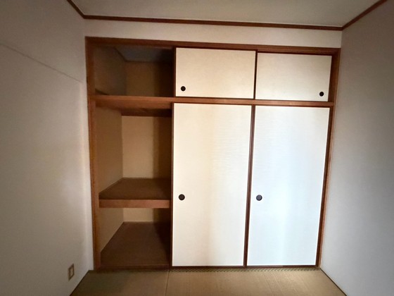収納　※別部屋の写真です
