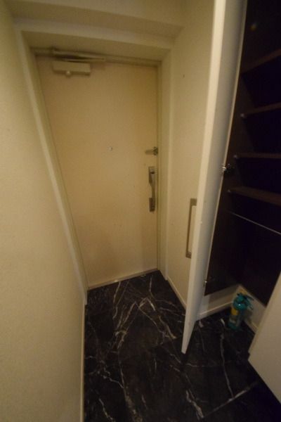 玄関　★同物件・参考写真★
