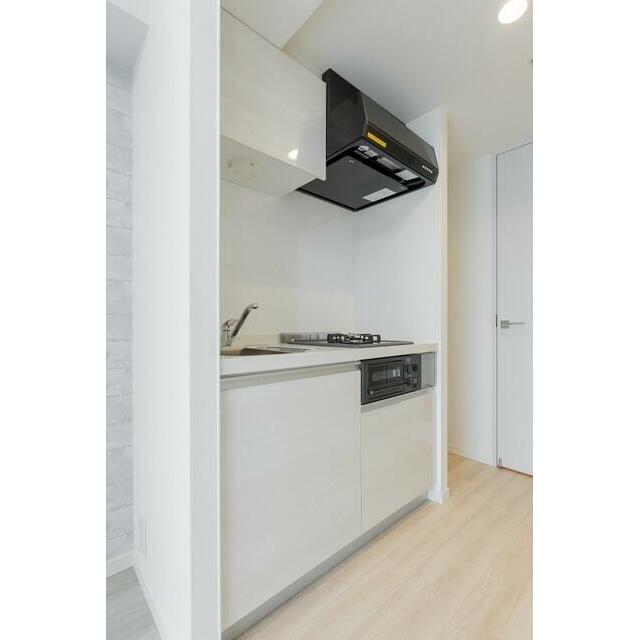 キッチン　Bタイプ2022年7月撮影 同タイプ1302号室の写真です。