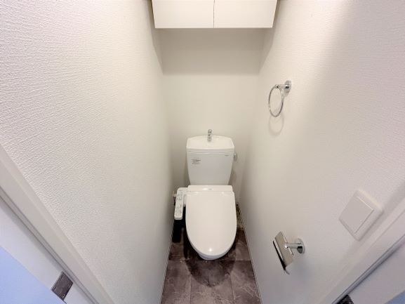 ＪＲ山陽本線 兵庫駅 徒歩7分 9階建 築2年のトイレ写真
