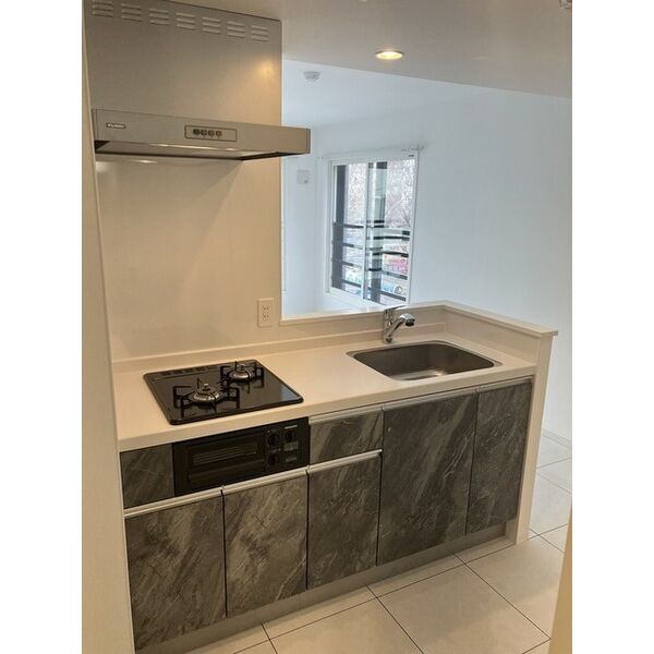 SHU RESIDENCE菊水のキッチン写真