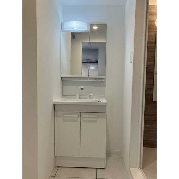 SHU RESIDENCE菊水の内装写真