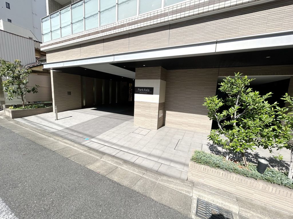 エントランス　エントランス