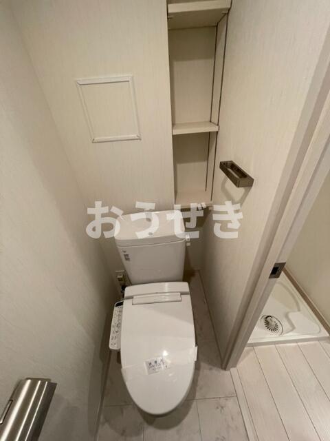 ブルーライン 阪東橋駅 徒歩5分 7階建 築5年のトイレ写真