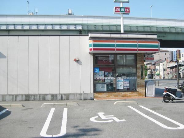 コンビニ　セブンイレブン大阪泉尾４丁目店（コンビニ）まで418m