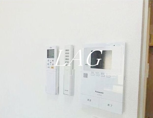 セキュリティ　モニター付きインターホンになります。
