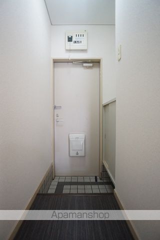 コンフォールの玄関写真