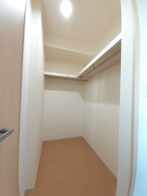 ラリュール IIの内装写真
