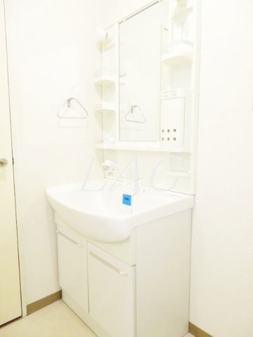 洗面設備　洗面台です。