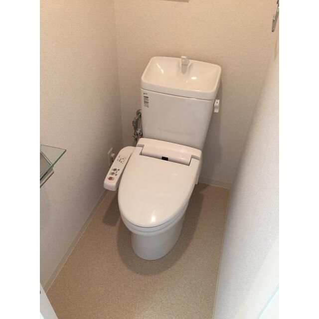 トイレ　コンパクトで使いやすいトイレです