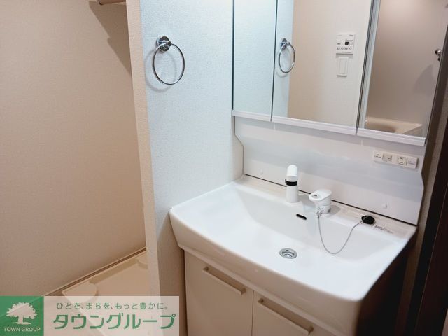 ＪＲ川越線 武蔵高萩駅 徒歩5分 3階建 築2年の内装写真