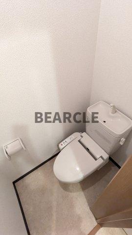 トイレ　シンプルで使いやすいトイレです