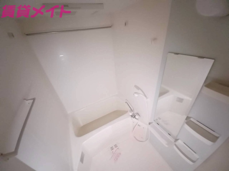 バス・シャワールーム　同タイプの部屋写真です