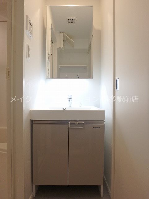 洗面設備　同物件別部屋引用です♪