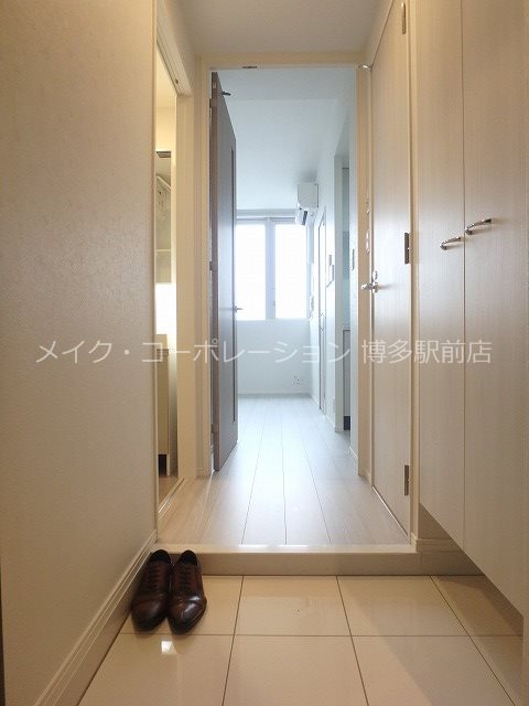 玄関　同物件別部屋引用です♪