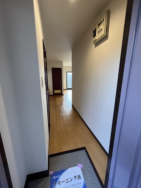 玄関　明るい玄関です。