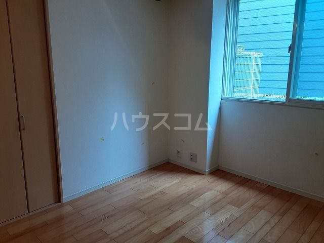 ステラコート松原の居間写真