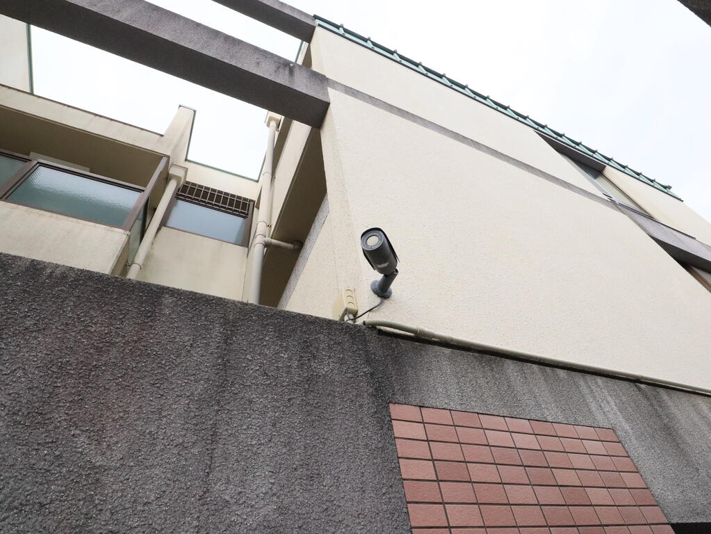 セキュリティ　防犯カメラ