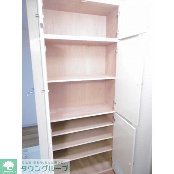 メゾン丸十の玄関写真