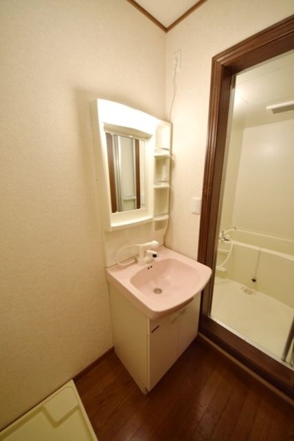 東武東上線 成増駅 徒歩8分 2階建 築24年の内装写真